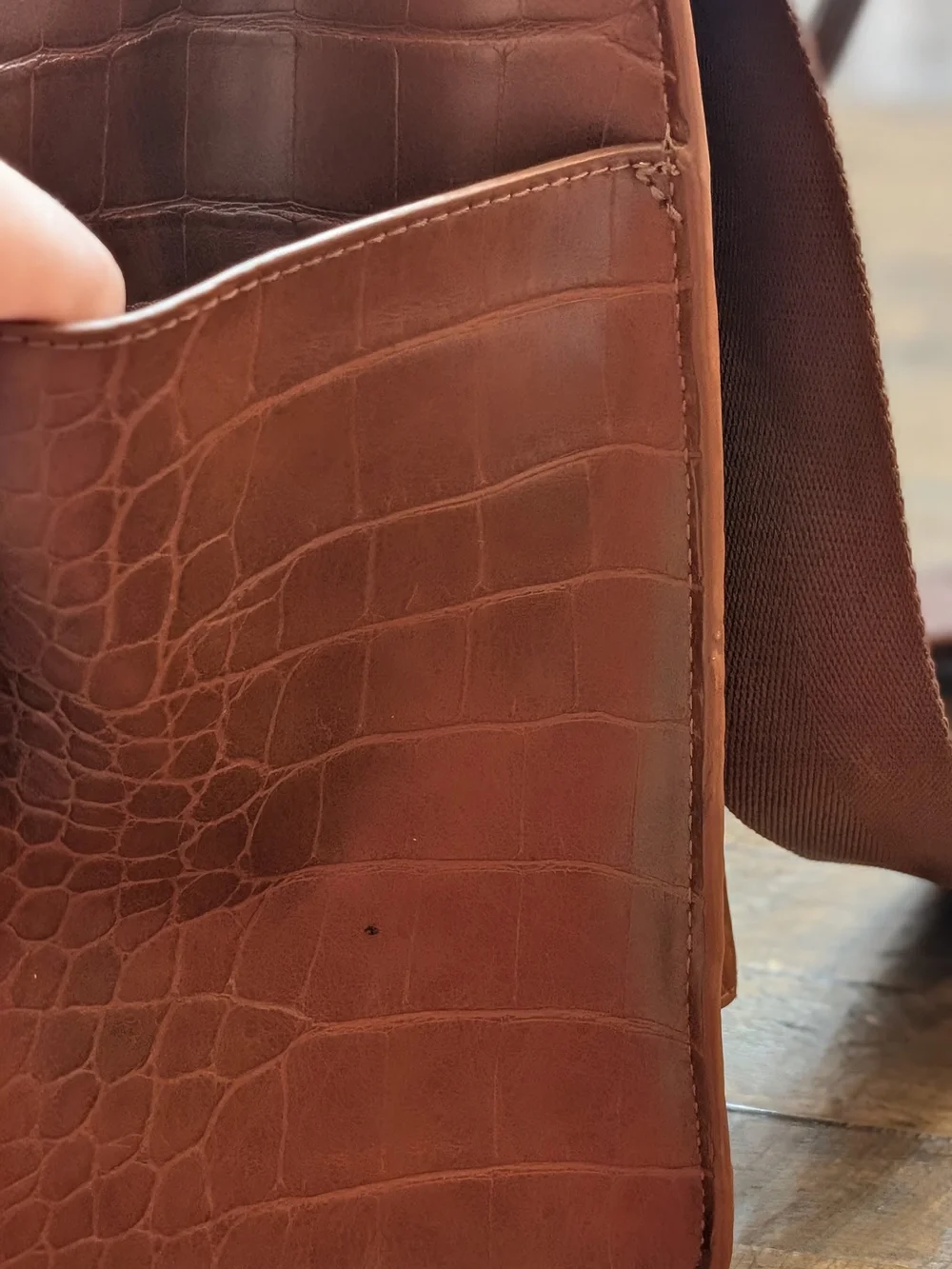 BÉIS The Work Tote in Maple Croc Excellent Like New Condition